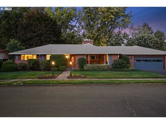 1220 NE 107th Place, Portland, OR 97220