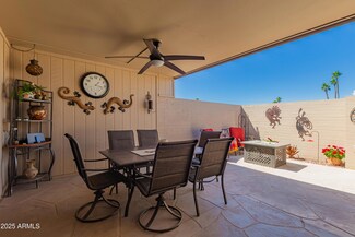 14048 N Palm Ridge Dr W, Sun City, AZ 85351