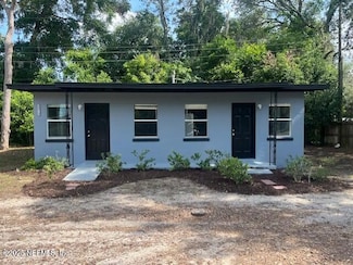 3313 Kennedy St, Palatka, FL 32177