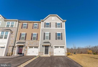 153 Glory Maple Ln, West Bradford, PA 19335