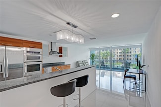 2950 NE 188th St Unit 225, Aventura, FL 33180