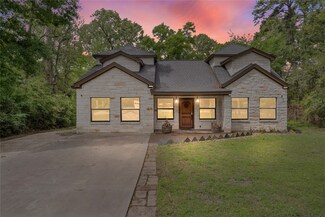 358 Bridgeview Dr, Onalaska, TX 77360