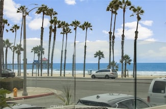 1000 Pacific Coast Hwy Unit 3, Huntington Beach, CA 92648