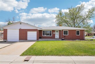 6086 W Arizona Ave, Lakewood, CO 80232