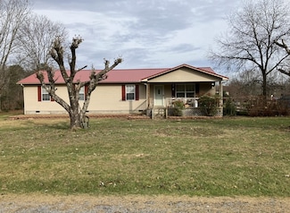 188 65th Ave, Palmer, TN 37365