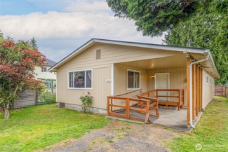 1428 N 2nd Ave, Kelso, WA 98626