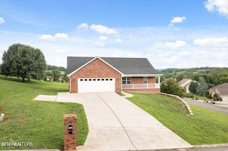 2039 James Rd, Sevierville, TN 37876
