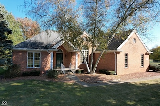 97 N Sugar Cliff Dr, Crawfordsville, IN 47933