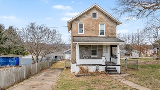 365 Taylor Ave, Washington, PA 15301