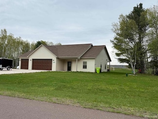 22086 Greenway Dr Unit 12 and Unit 11, Portage Charter Township, MI 49931