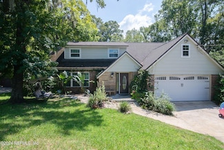 8369 Bascom Rd, Jacksonville, FL 32216