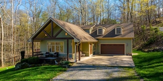 14200 Kincade Rd, Athens, OH 45701