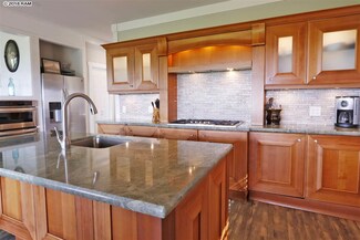 2788 Hana Hwy Unit B, Haiku, HI 96708