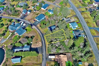 138 N Razor Clam Dr SW, Ocean Shores, WA 98569