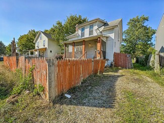 2108 Minnesota Ave, Columbus, OH 43211