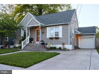 117 7th Ave, Mount Ephraim, NJ 08059