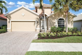 15825 Delaplata Ln, Naples, FL 34110