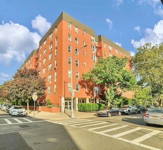 74-02 43rd Ave Unit 2L, Elmhurst, NY 11373