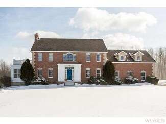 1015 Burrough Rd, Cowlesville, NY 14037