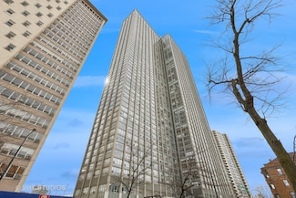 655 W Irving Park Rd Unit 4217, Chicago, IL 60613