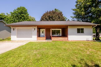 436 S Main St, Berrien Springs, MI 49103