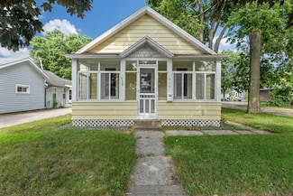515 Lincoln St, Winona, MN 55987