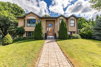 100 Jentz Dr, Potosi, WI 53820