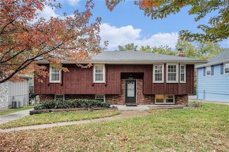 7000 NW Belvidere Pkwy, Kansas City, MO 64152