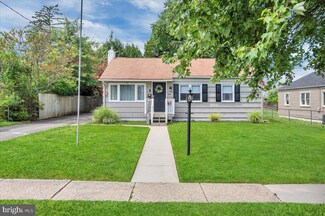 216 Evergreen Ave, Mantua, NJ 08051