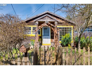 4207 SE Pardee St, Portland, OR 97206