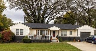 248 Range Line Rd, Liberty, MO 64068