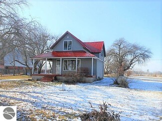 1169 Towerline Rd, Hale, MI 48739