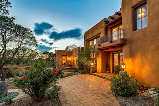 931 Vista Jemez Ct, Santa Fe, NM 87505
