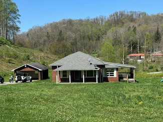 4951 Stephenson Basin Rd, Stephenson, WV 25928