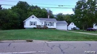 1460 S Dye Rd, Flint, MI 48532