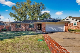 313 S Fenway Place, Bartlesville, OK 74006