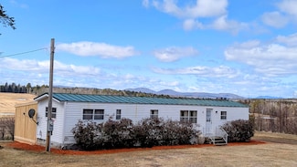 862 Anson Rd, Starks, ME 04911
