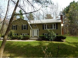 30 Thomas Dr, Chelmsford, MA 01824