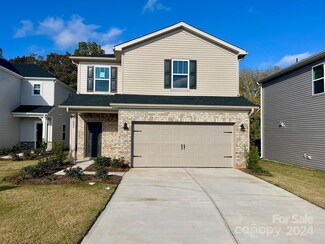 1009 Freeman View Dr, Albemarle, NC 28001