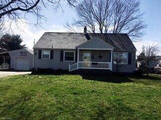 717 E 4th St, West Lafayette, OH 43845