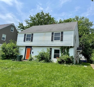 121-123 N Hampton Rd, Columbus, OH 43213