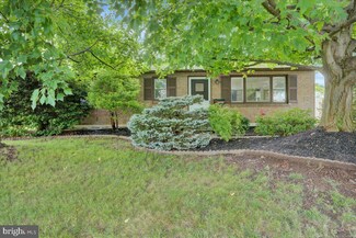 3529 Raymond St, Reading, PA 19605