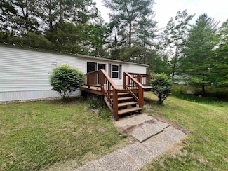 3707 Towsley Ct, Gladwin, MI 48624
