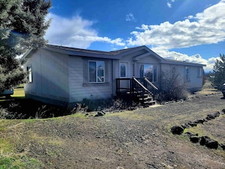 6326 Turquoise Ave, Montague, CA 96064