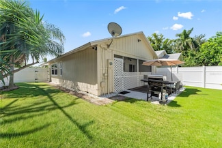 8745 Sol Terrace, West Palm Beach, FL 33403