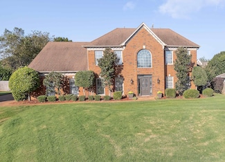 1223 Elm Springs Dr, Collierville, TN 38017