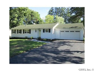 110 Poole Rd, Syracuse, NY 13214