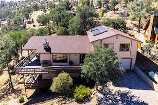 141 Panorama Dr, Kernville, CA 93238