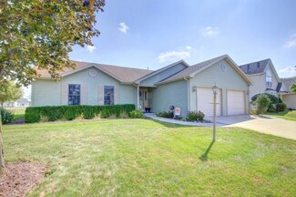 404 N Condit St, Tolono, IL 61880