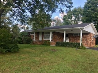 106 Deford St, Waynesboro, TN 38485